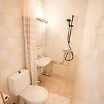 Cozy Studio, Free Parking, Near Center, Wifi, Smart Tv דירה *