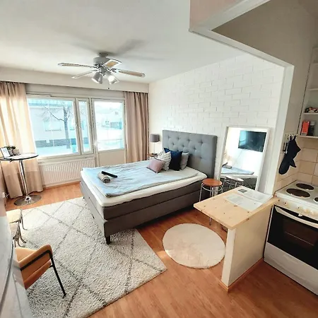 아파트 Cozy Studio, Great Location, Wifi & Parking 포리